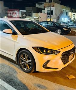 هیوندای ئەلەنترا